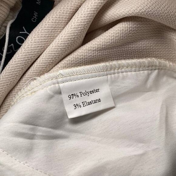 Kiczoy - Women's Ivory Wide Leg Pants - Size Medium - Picture 11 of 12